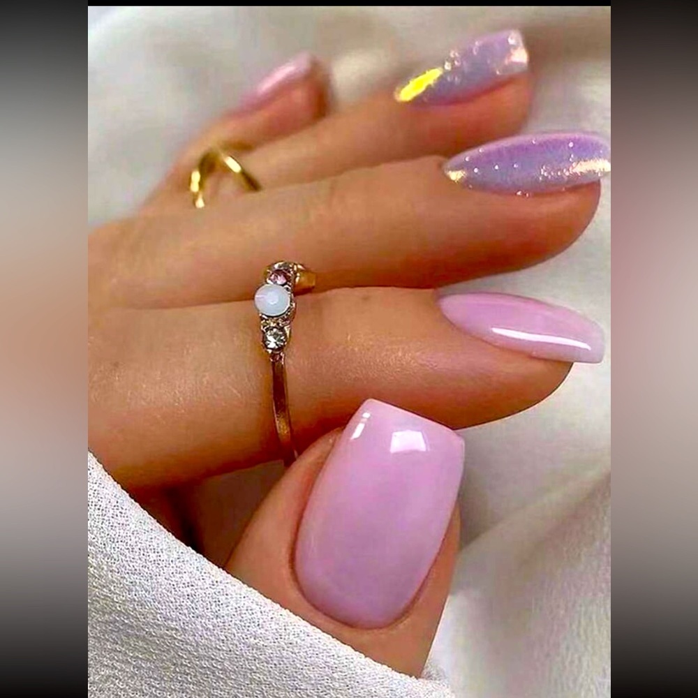 Lilac Glitter Square Press On Nails 💅🌟 24 Count